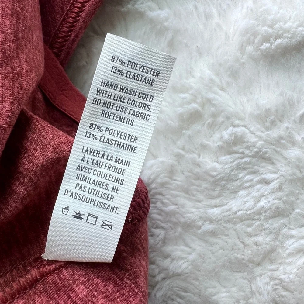 OFFLINE by Aerie The Hugger Recharge Sports Bra Heathered Burgundy Medium NWOT